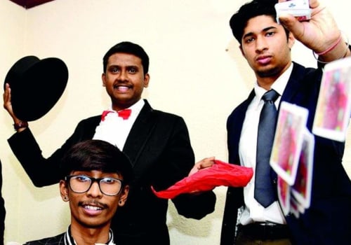 How much do magicians earn in india?